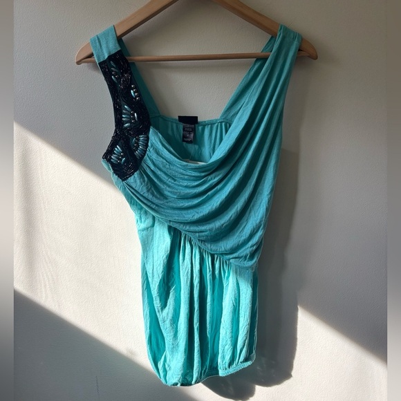 Daytrip Tops - Y2K Deadstock Daytrip Teal and Black Black Beaded Top